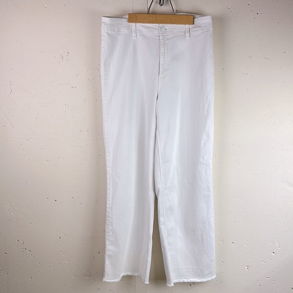 Paige Nellie Cropped Wide Leg Jean - Picture 8 of 15